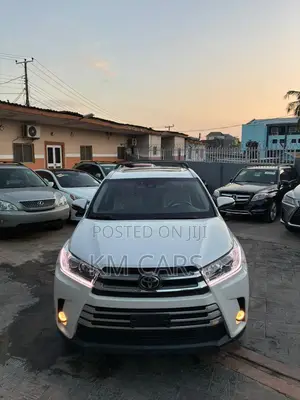 Toyota Highlander Limited 4x4 V6 (3.5L 6cyl 8A) 2017 White