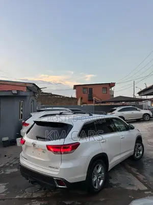 Toyota Highlander Limited 4x4 V6 (3.5L 6cyl 8A) 2017 White