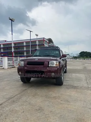 Nissan Frontier 2002 Red