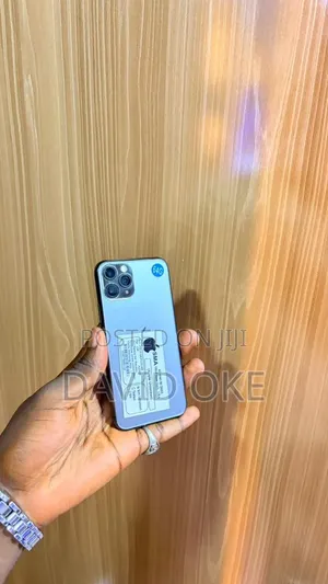 Apple iPhone 11 Pro 64 GB Blue