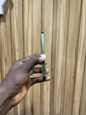 Apple iPhone 13 128 GB Green