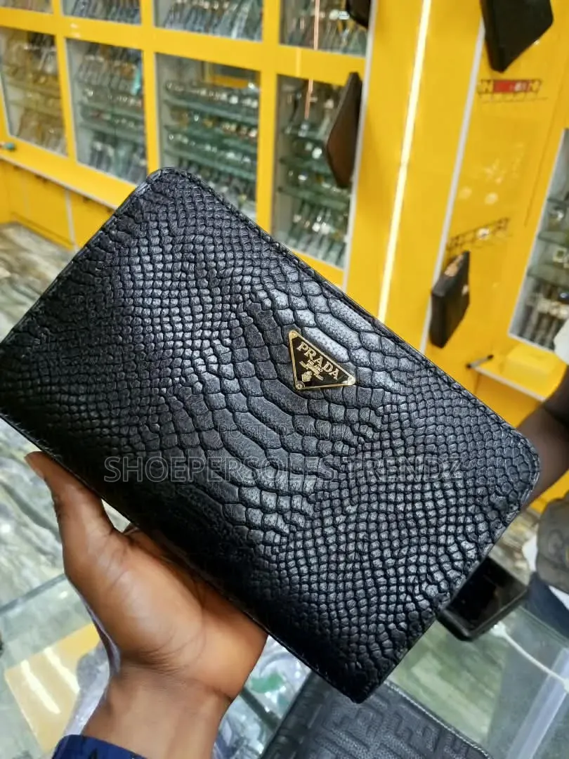 Classy Leather Armpit Purse
