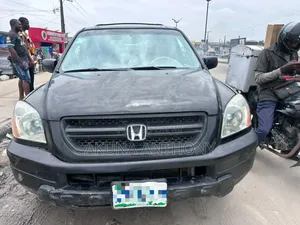 Honda Pilot 2004 Black