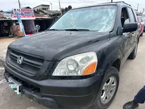 Honda Pilot 2004 Black