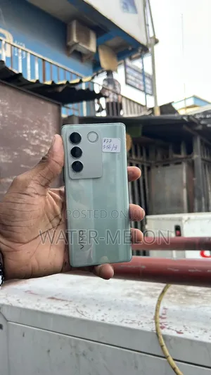 Vivo V27 5G 256 GB Green