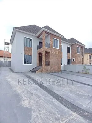 5bdrm Duplex in Galadimawa for sale