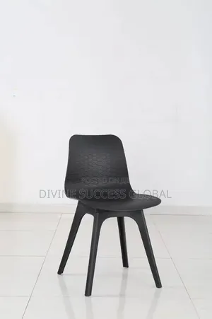 Quality Imported Solid Restaurants Plastic Chairs