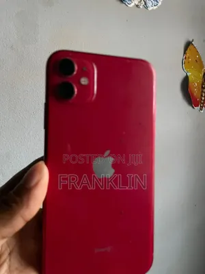 Apple iPhone 11 64 GB Red