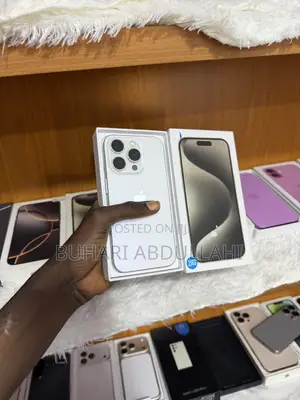 Apple iPhone 15 Pro 256 GB White
