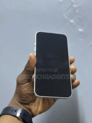 Apple iPhone 13 128 GB White