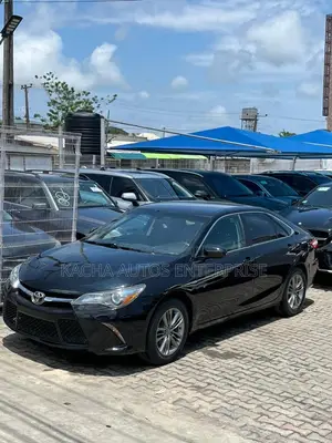 Toyota Camry 2016 Black