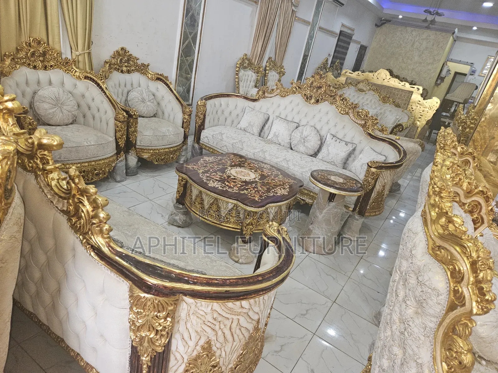 Bucket Egyptian Sofa