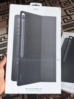 Book Cover Keyboard Slim — AI Key for Samsung Galaxy Tab S10 FE+