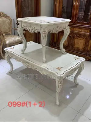 Royal Center Table