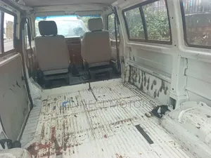 Volkswagen Transporter 2003 White