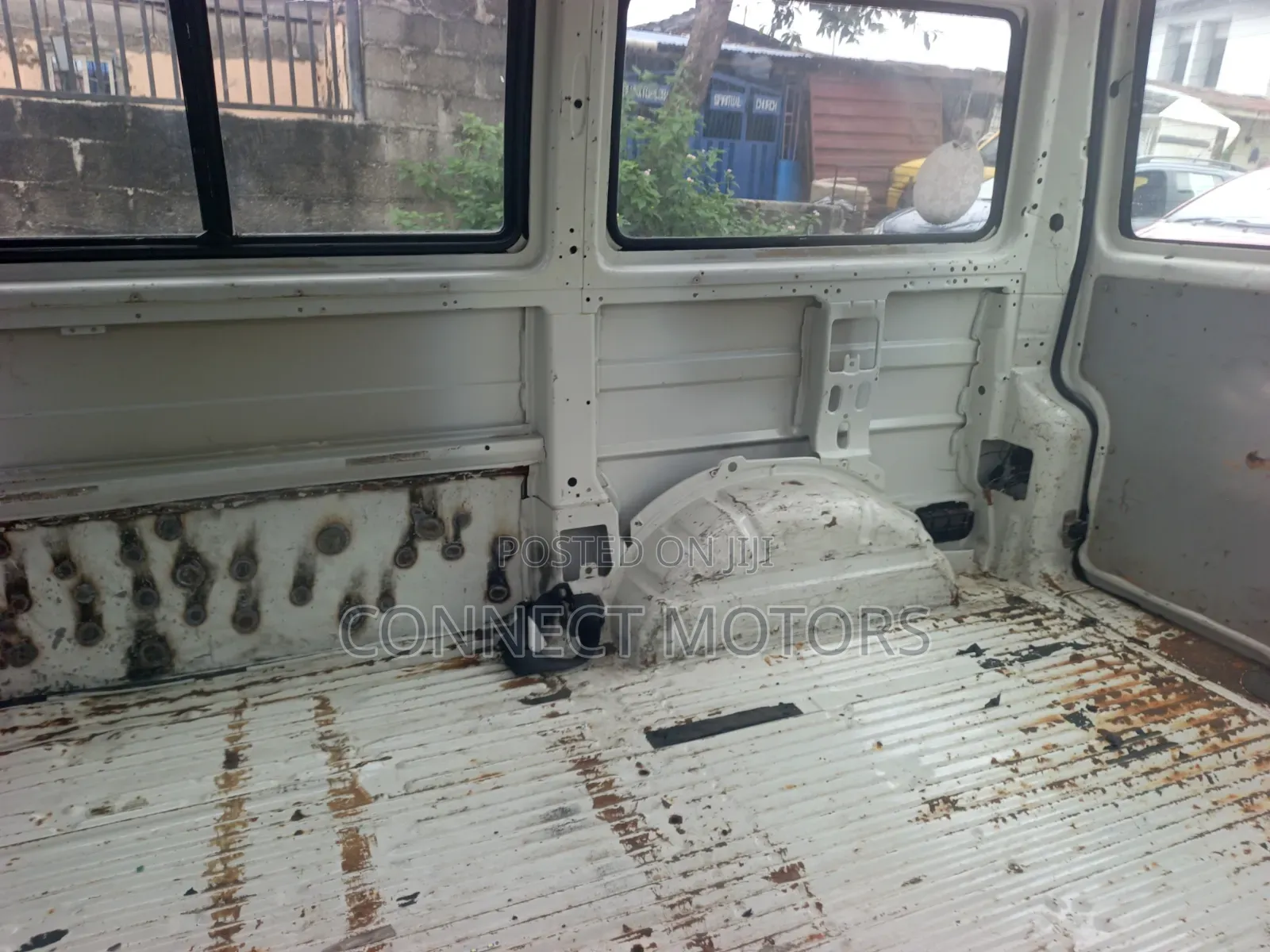 Volkswagen Transporter 2003 White