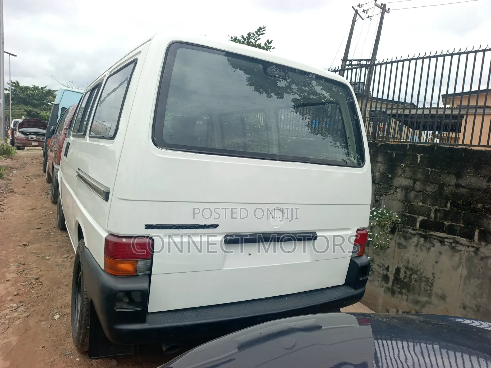 Volkswagen Transporter 2003 White