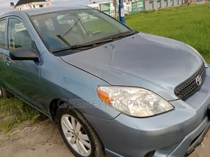 Toyota Matrix Hatchback FWD (1.8L 4cyl 5M) 2007 Blue