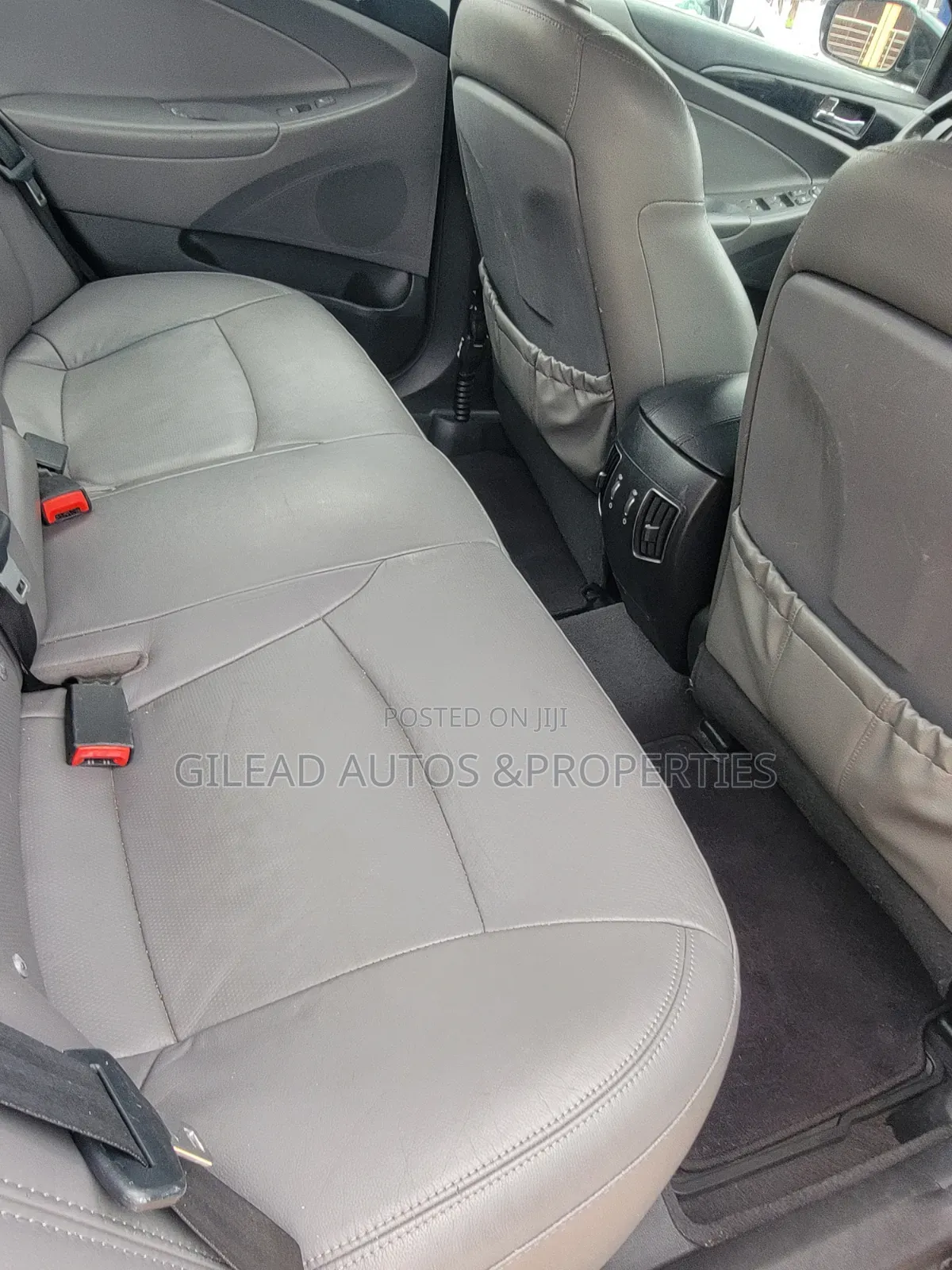 Hyundai Sonata 2013