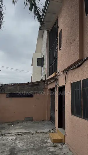 4bdrm Duplex in Festac for rent