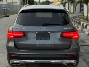 Mercedes-Benz GLC-Class 2016 Gray
