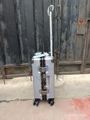 Luxury Aluminium Luggage Box - Hand Luggage
