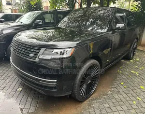 Land Rover Range Rover Vogue 2023 Black