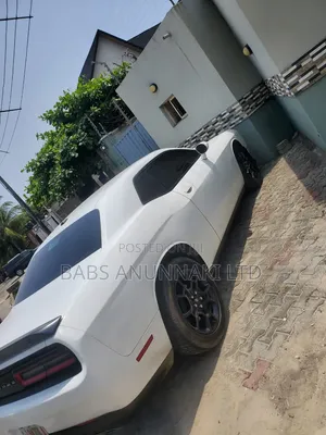 Dodge Challenger 2019 White
