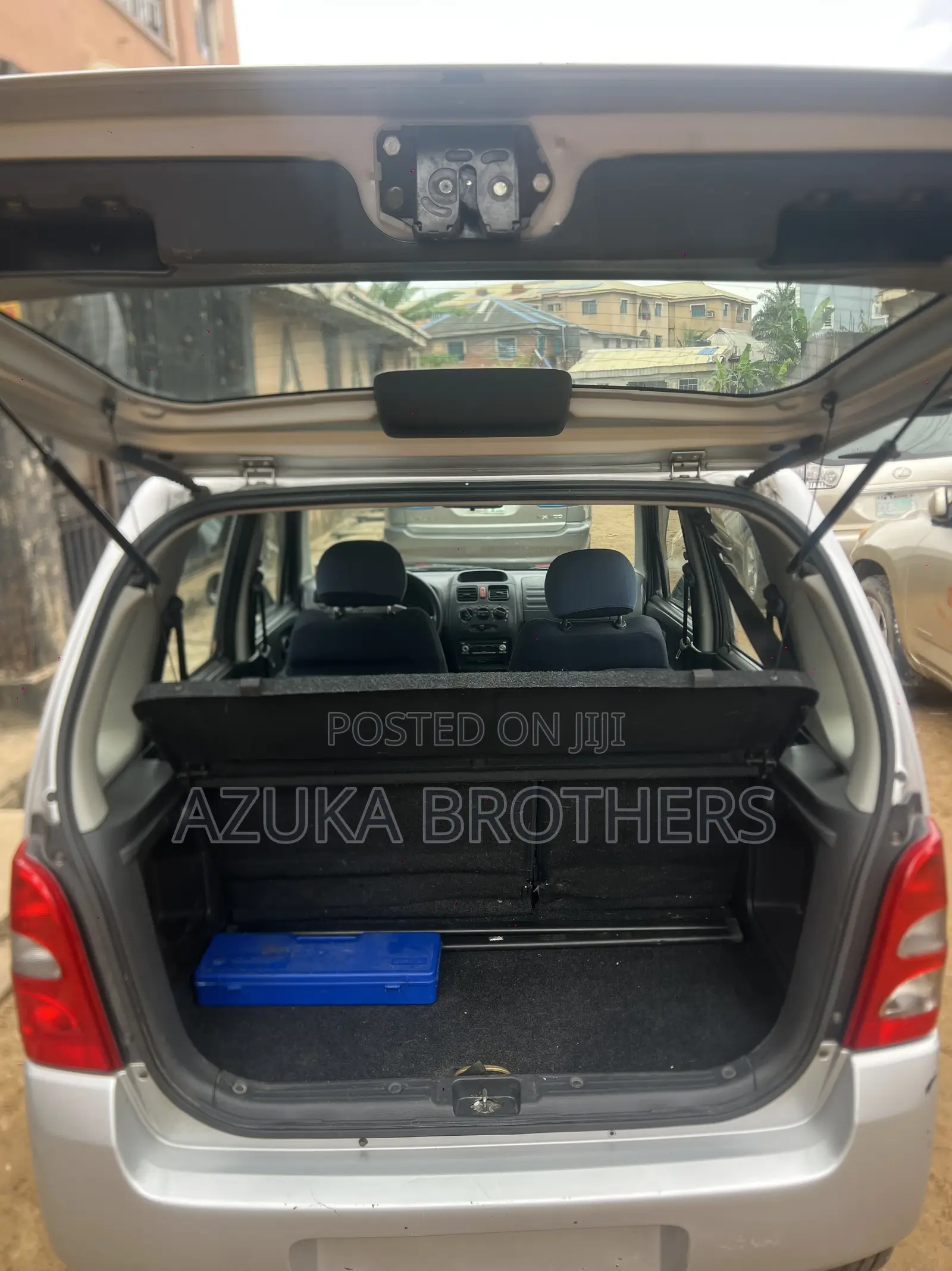 Suzuki Maruti 2010 Silver