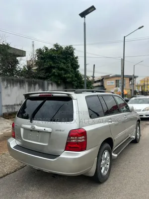 Toyota Highlander 2003 Silver
