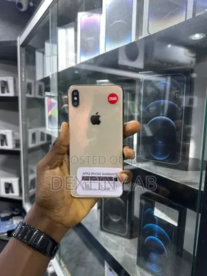 Apple iPhone XS Max 64 GB Gold