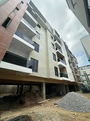Furnished 2bdrm Apartment in Lekki Phase 1 for sale