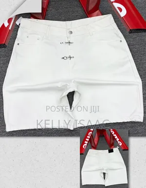 Good and Quality Men Short Jeans With