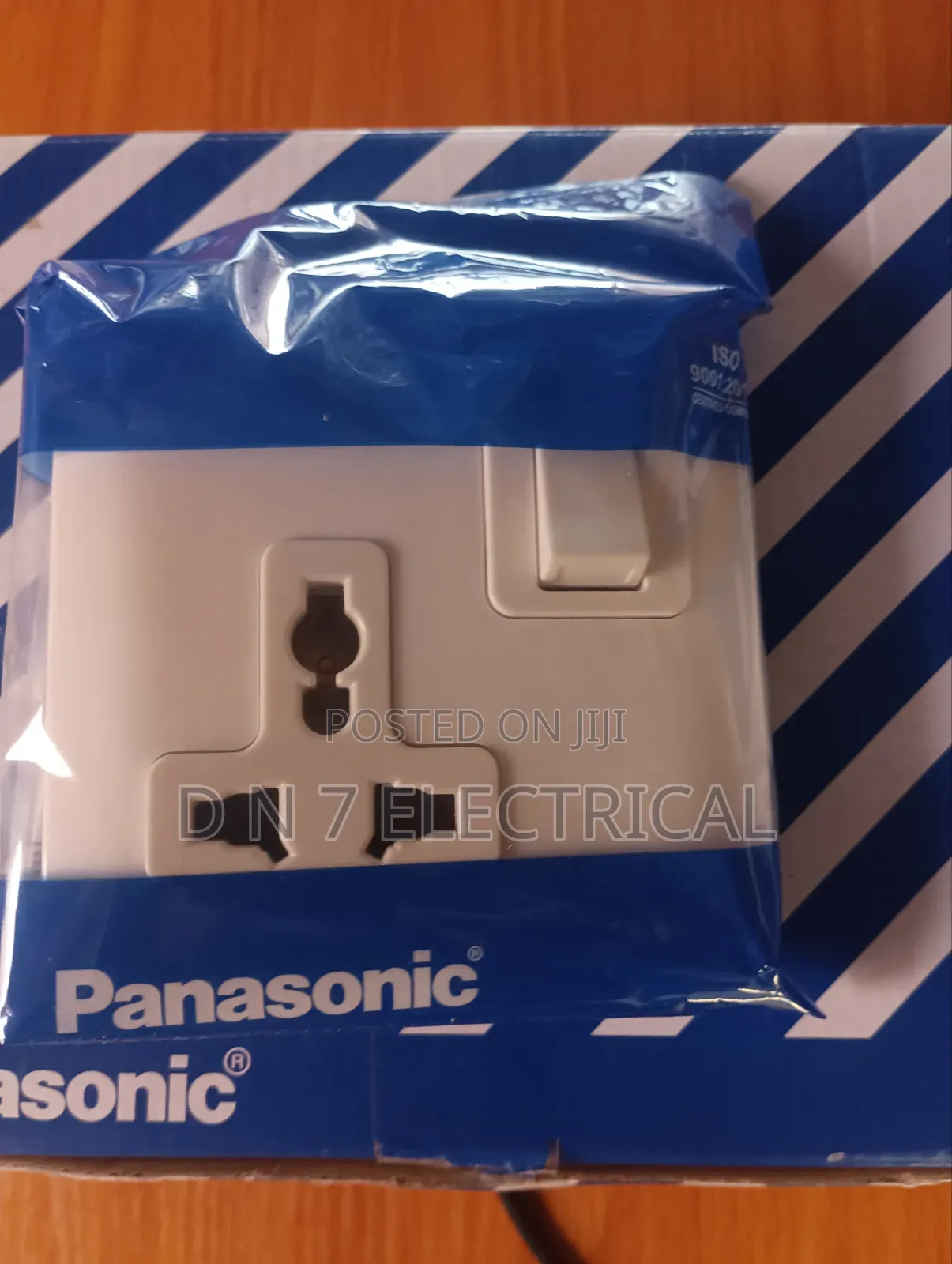 Panasonic Universal Wall Socket