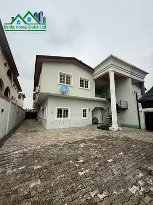 Furnished 3bdrm Apartment in Lekki Phase 1 for rent