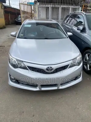 Toyota Camry SE Limited Edition 4dr Sedan (2.5L 4cyl 6A) 2012 Silver