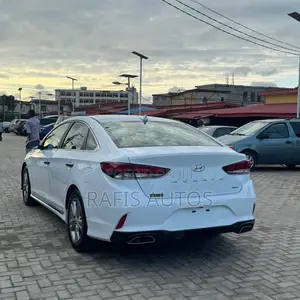 Hyundai Sonata Sport 2018 White
