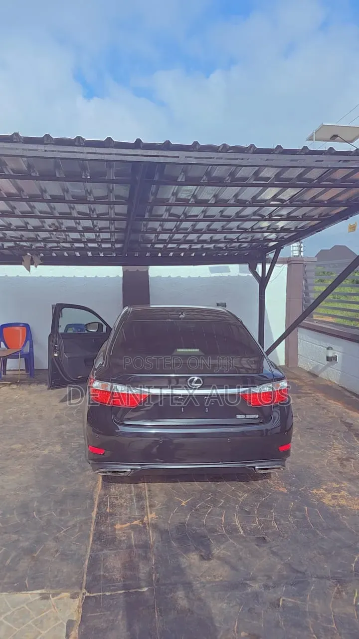 Lexus ES 2015 Black