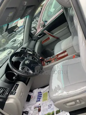 Toyota Highlander Limited 2012 Silver