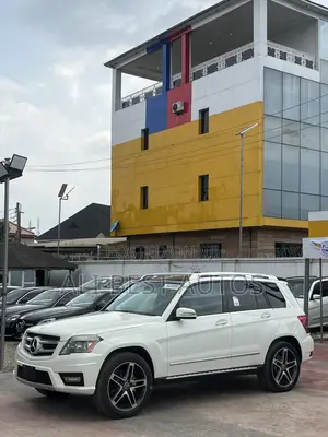 Mercedes-Benz GLK-Class 2011 Black