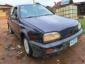 Volkswagen Golf 1999 Blue