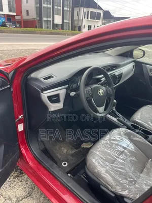 Toyota Corolla 2014 Red