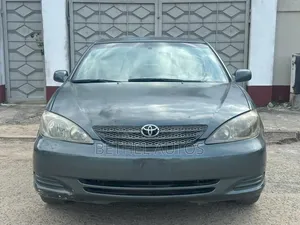 Toyota Camry 2004 Green