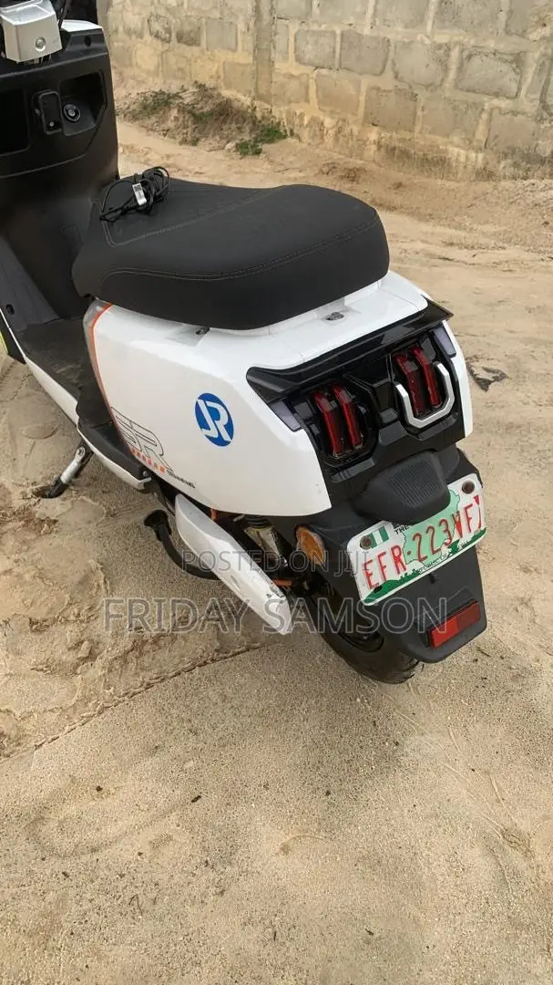 Motorcycle 2025 White
