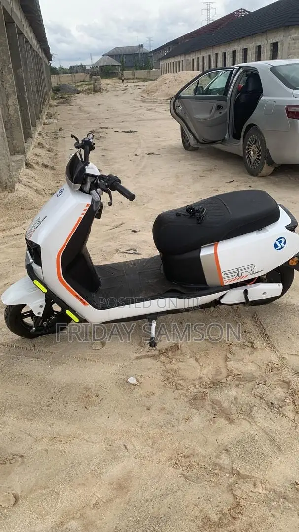 Motorcycle 2025 White
