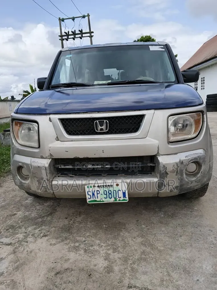 Honda Element 2004 Blue