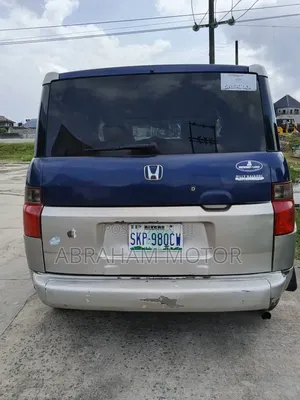 Honda Element 2004 Blue