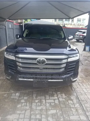 Toyota Land Cruiser 2023 Blue