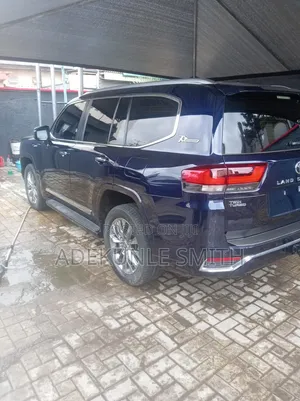 Toyota Land Cruiser 2023 Blue