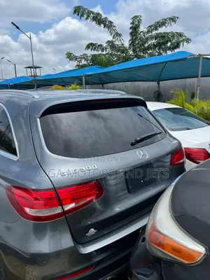 Mercedes-Benz GLC-Class 2017 Blue